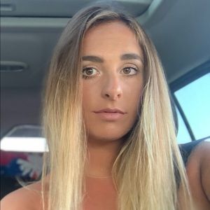 Meet your Posher, Allyson